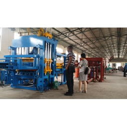 【濰坊護坡磚機價格_打造綠色環保海綿城市專用透水磚機透水磚設備_海綿磚機圖片】-